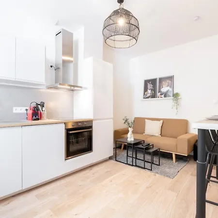 Centre - 1br In The Heart Of Lille! ליל
